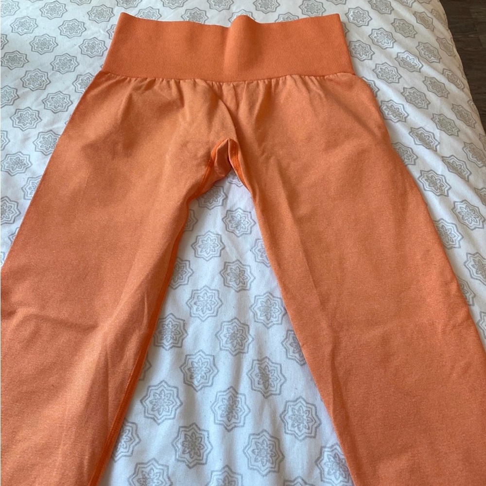 NVGTN Sunset Orange NV Seamless